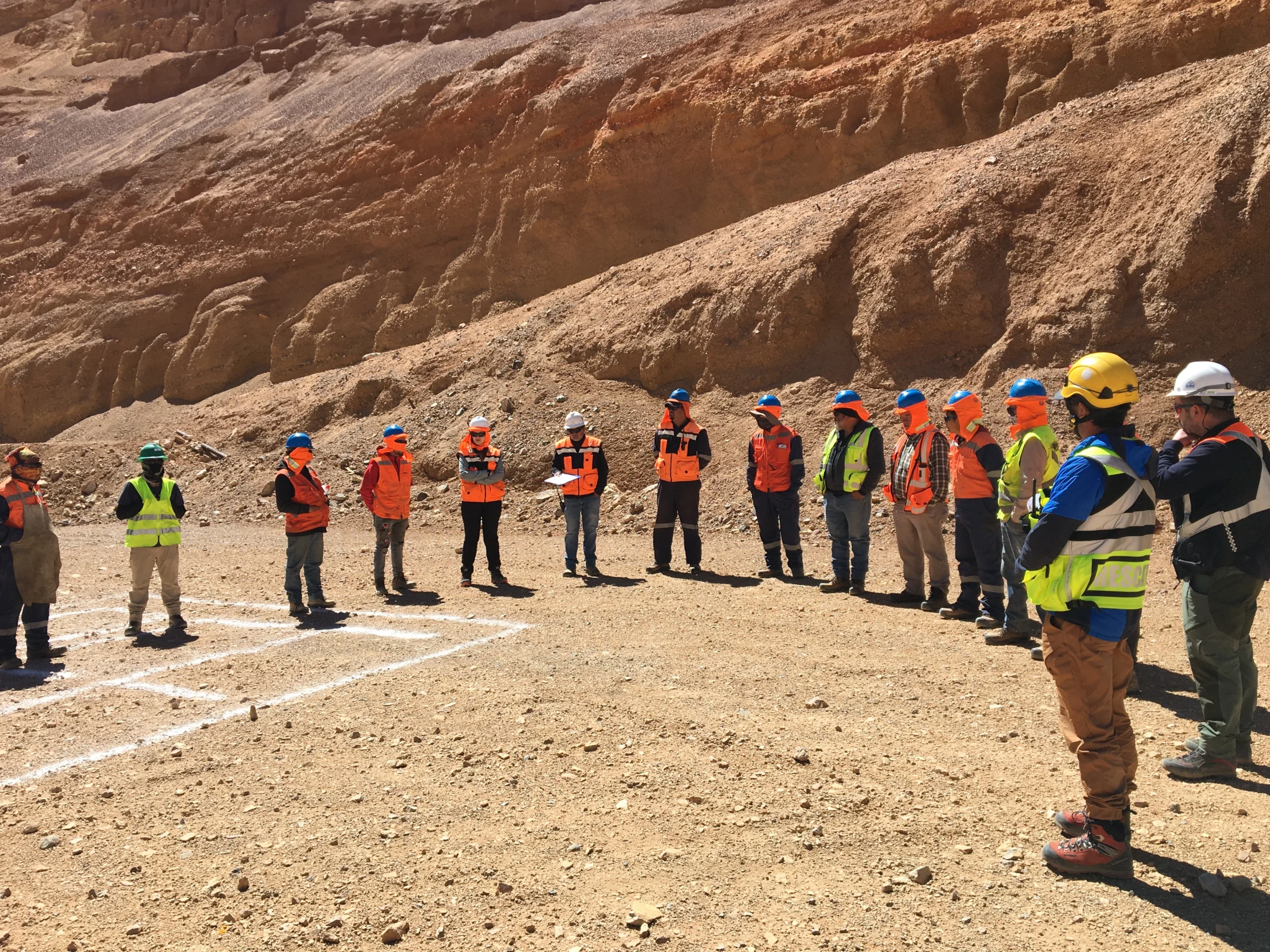 Inspección de cortes en cerro